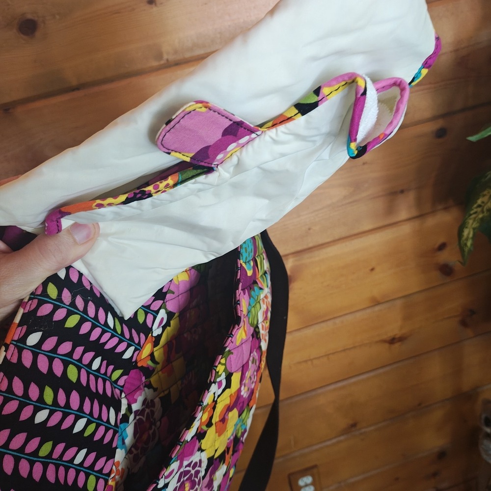 Vera Bradley Va Va Bloom Diaper Baby Bag Lined with Changing Pad Laptop Bag ZA4 - Picture 8 of 10